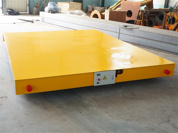 無(wú)軌電動(dòng)地平車